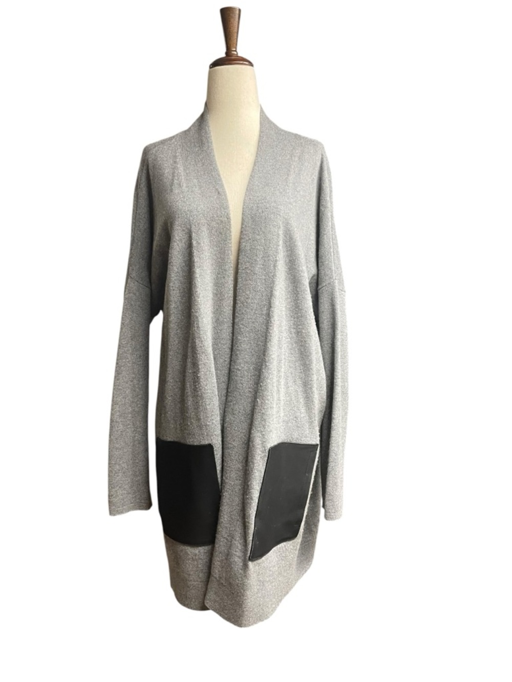 Eileen Fisher Cashmere Cardigan Sweater Large Grey Black Leather Pockets Luxe - Picture 2 of 12